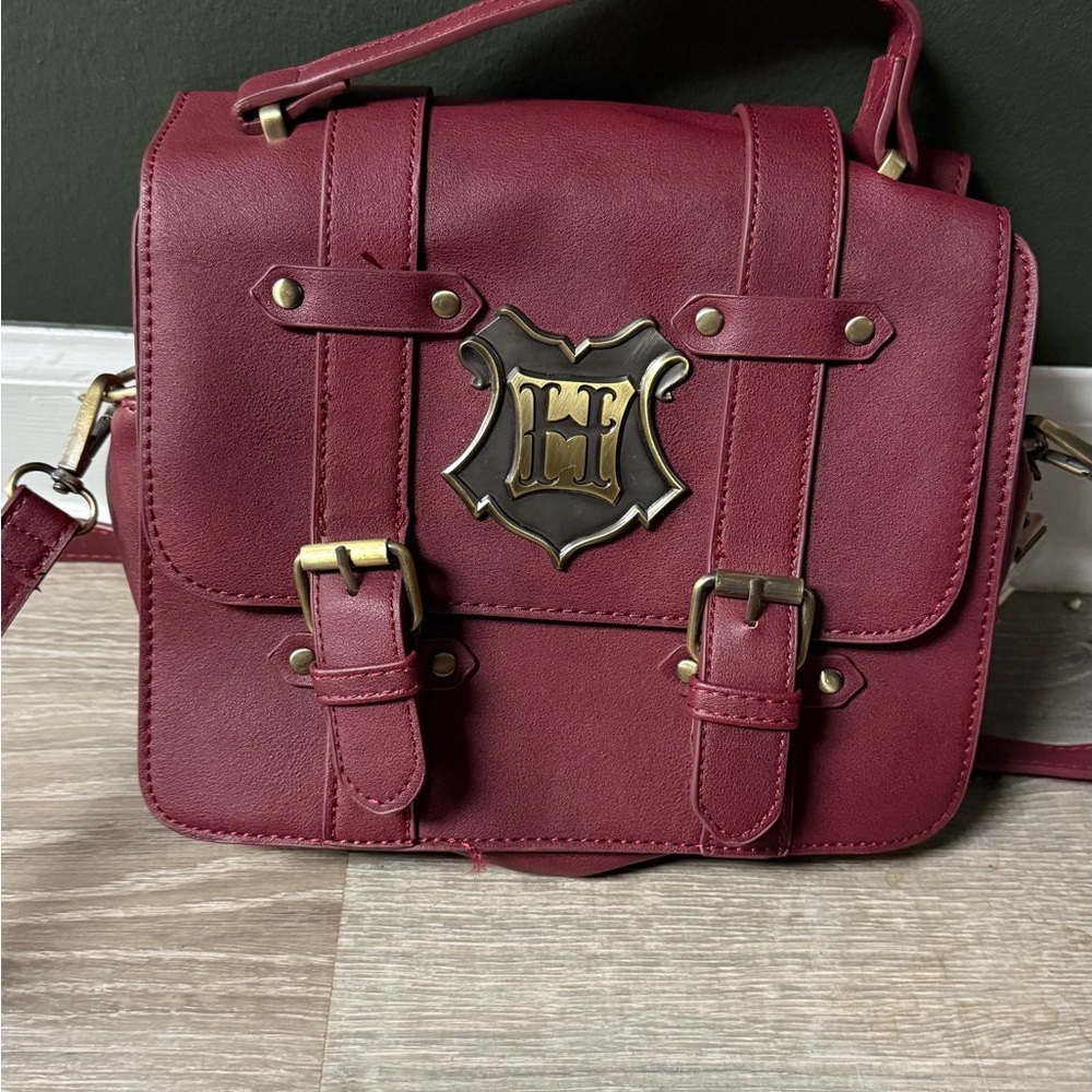 Wizarding World of Harry Potter Hogwarts Messenger Bag